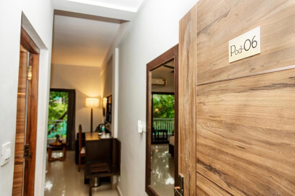 14 Magic Pods Hotel Морджим Екстериор снимка
